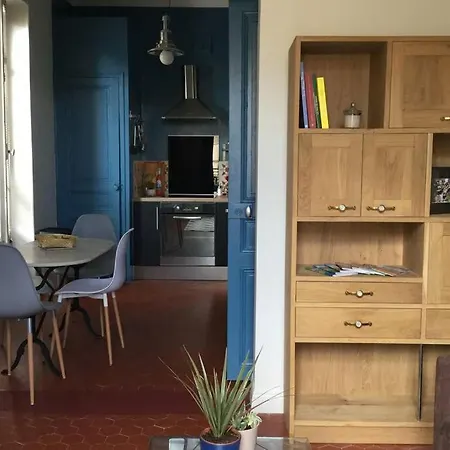 3 Pièces Au Calme Et Climatisé à 5 Min Des Plages Appartement